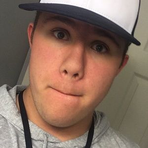 Meet your Posher, Gabriel